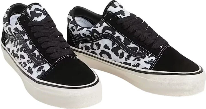 Vans Old Skool Sneakers Shoes - Image 2