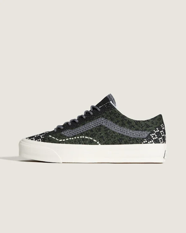 Vans Premium Old Skool Shoes (Cheetah Dried Kelp Green / Black) - 4.5 Boys 6.0 Women