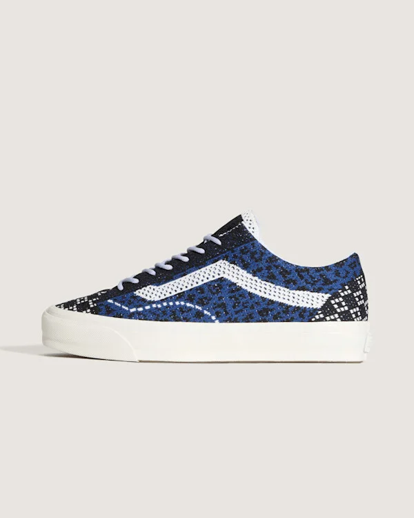 Vans Premium Old Skool Shoes (Cheetah Navy Blue) - 5.0 Boys / 6.5 Women