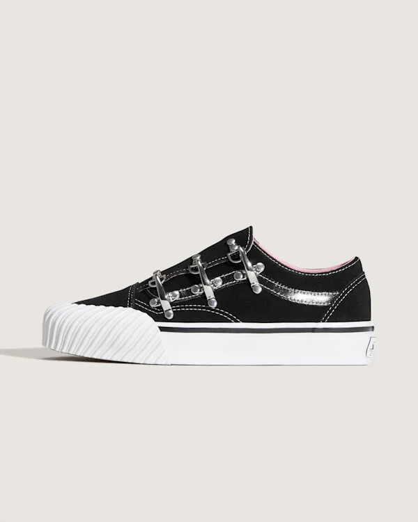 Vans Premium Old Skool Wrap Karina Shoes (Black / White) - 3.5 Boys 5.0 Women