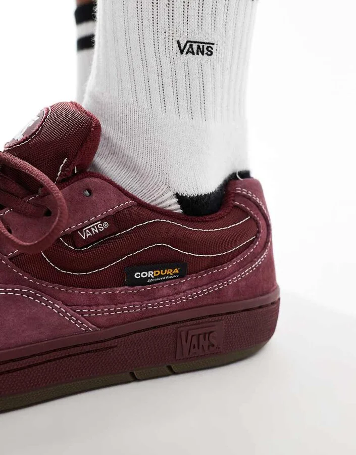 Vans Speed sneakers with Cordura in burgundy - Image 4