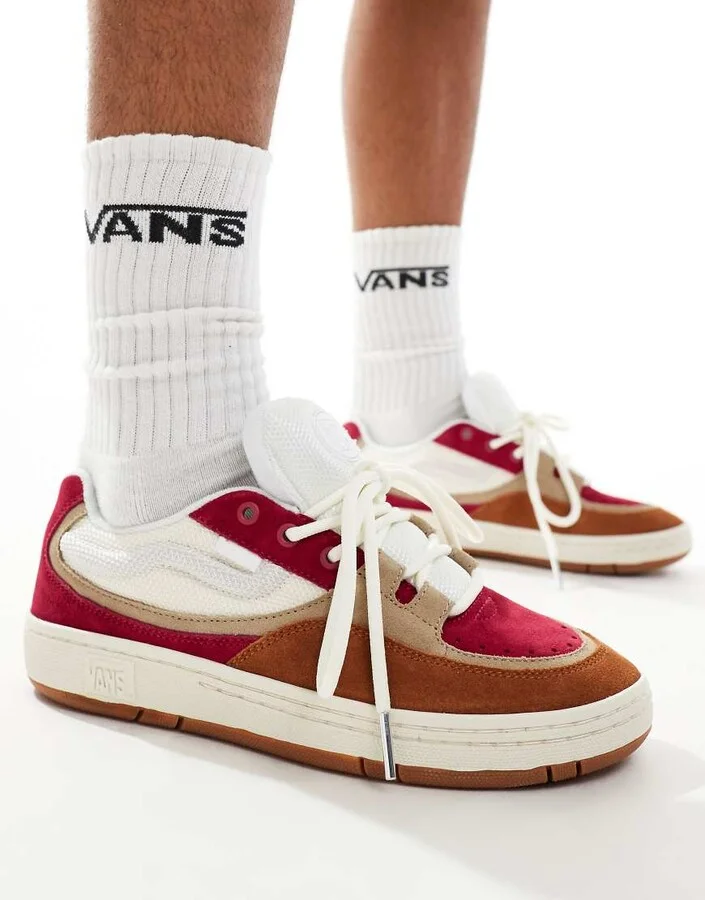 Vans Speed sneakers with pink detail in white - Image 4