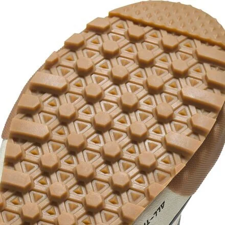 Vans Standard Mid Snow MTE Boot - Image 10