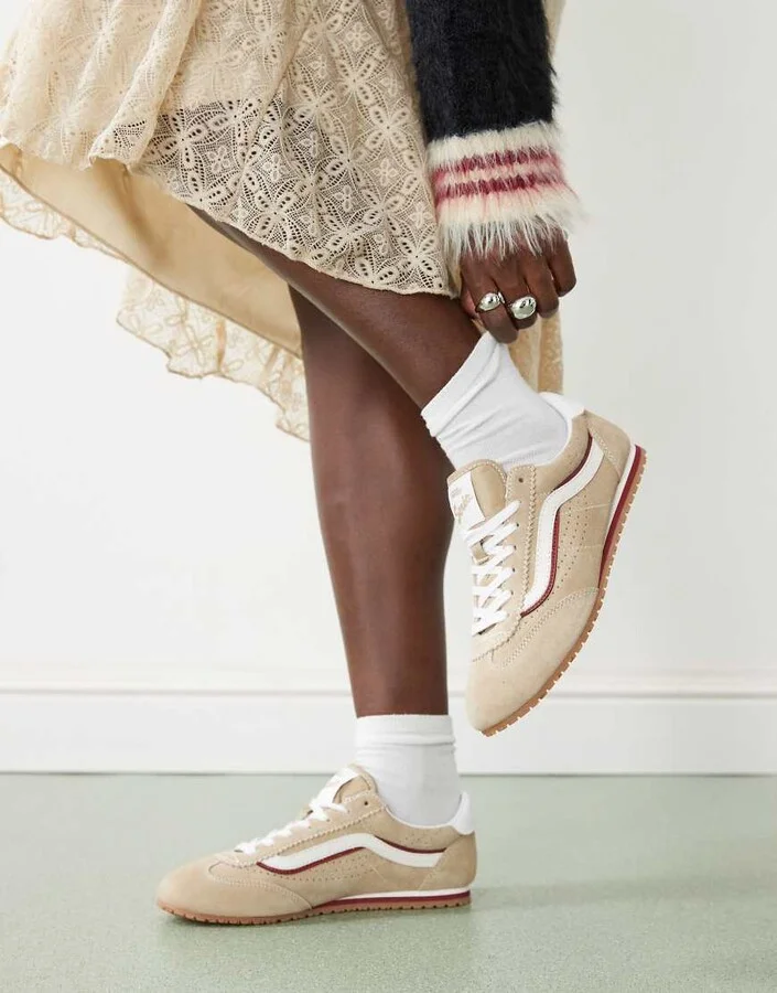 Vans Super Lowpro sneakers in beige and white