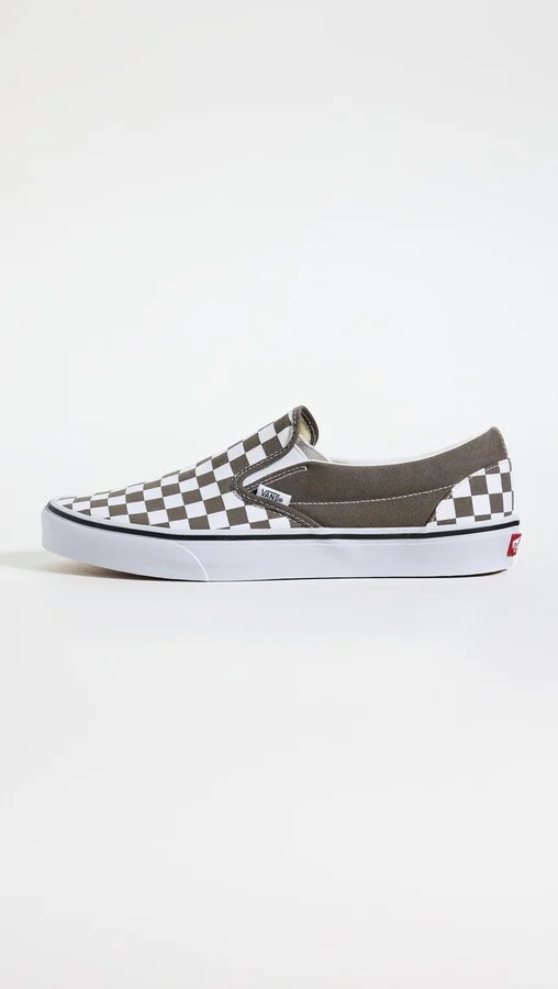 Vans U Classic Slip-On Sneakers - Image 4
