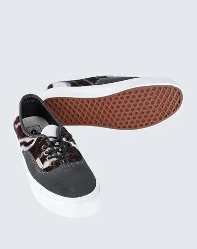 Vans Ua Authentic 44 Dx Woman Sneakers - Image 2