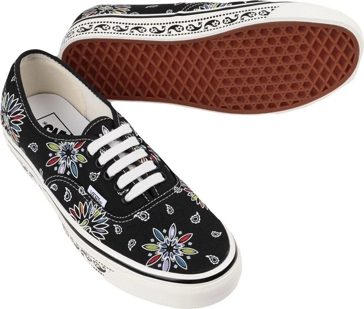 Vans Ua Authentic 44 Dx Woman Sneakers - Image 4