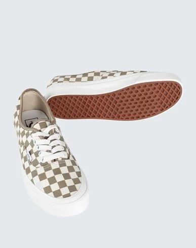 Vans Ua Authentic 44 Dx Woman Sneakers - Image 2