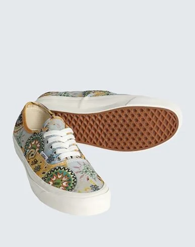 Vans Ua Authentic 44 Dx Woman Sneakers - Image 2