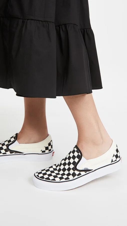 Vans UA Classic Slip-On Sneakers - Image 3
