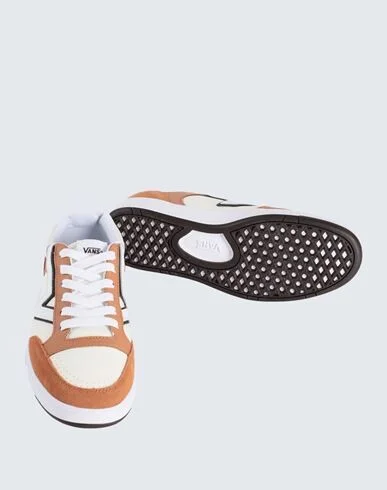 Vans Ua Lowland Cc Man Sneakers - Image 2