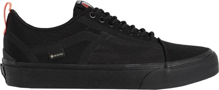 Vans Ua Old Skool Gtx Vr3 Man Sneakers - Image 3
