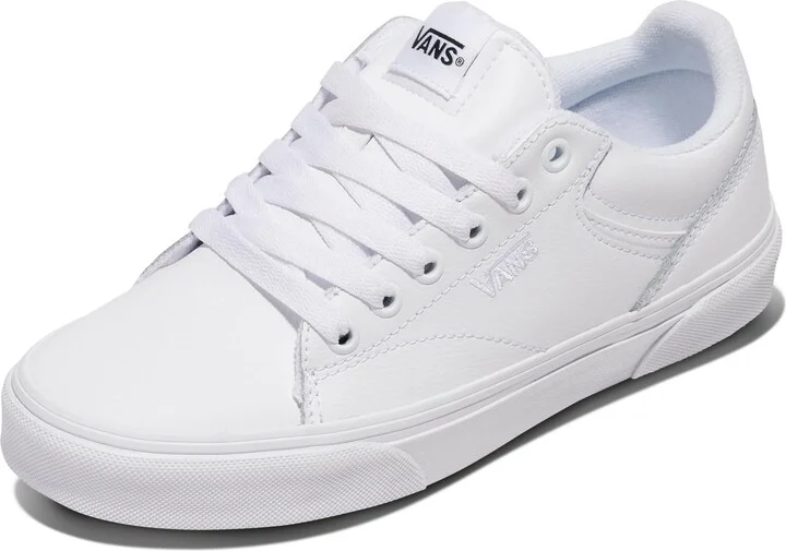 Vans Women's Seldan Shoe | Retro Tennis Inspired Sneakers for Fashion