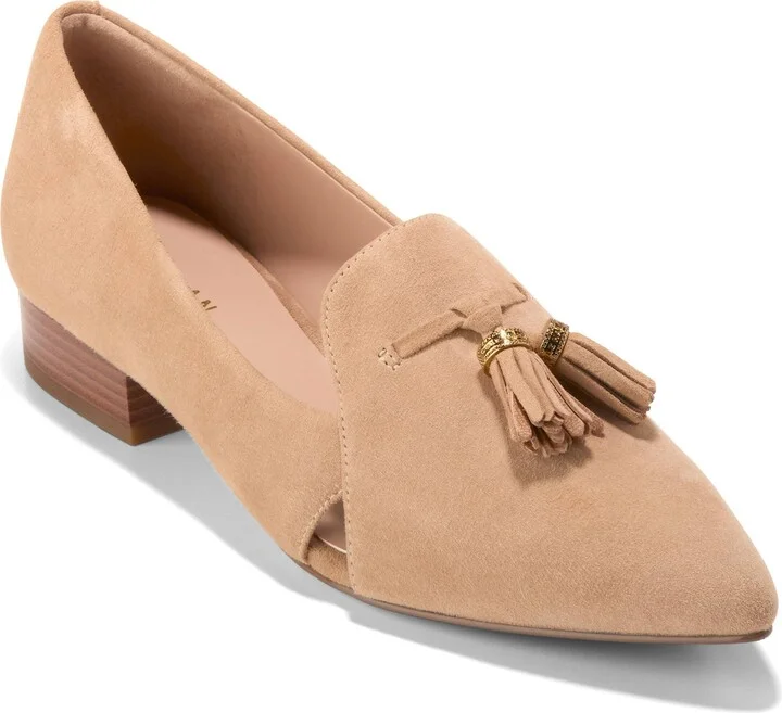 Vanya Tassel Flat