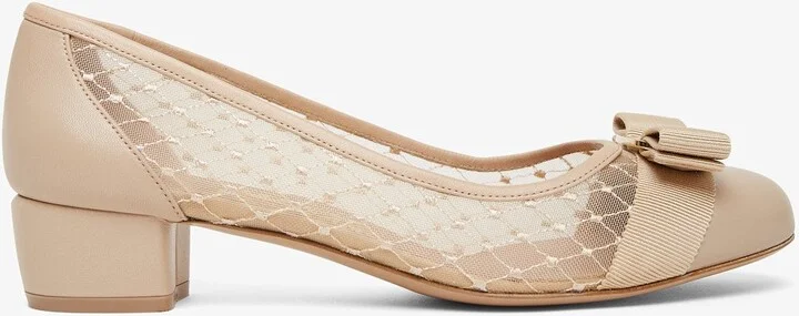Vara beige mesh pumps