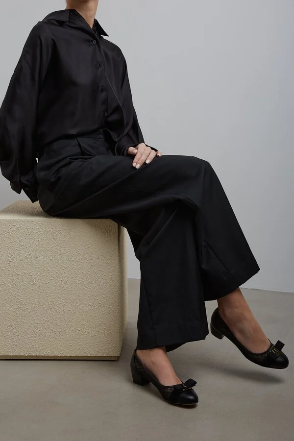 Vara black mesh pumps - Image 6