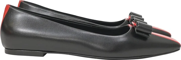 Vara Bow Ballet Flats in Black Leather