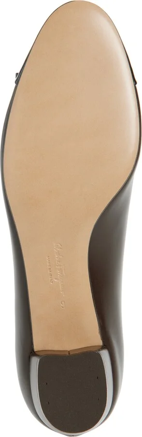 Vara Bow Cap Toe Pump - Image 6