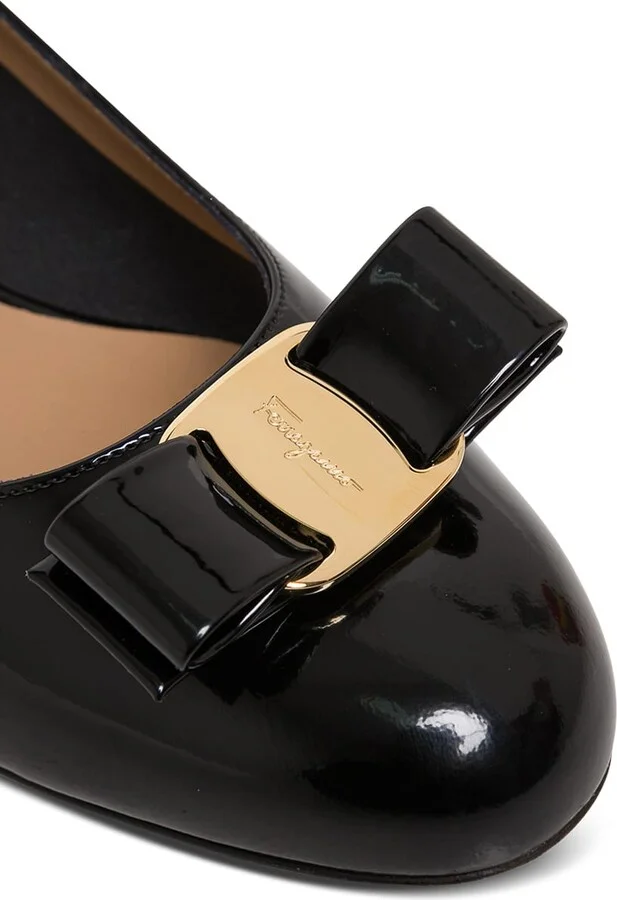 Vara Pumps In Black Patent Leather With Bow - Image 3