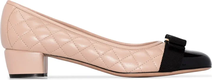 Vara Q 35 quilted leather pumps