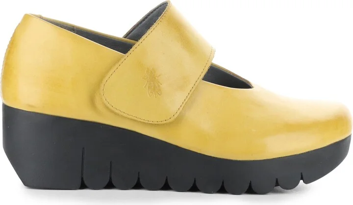 Vari Mary Jane Platform Wedge Pump - Image 3