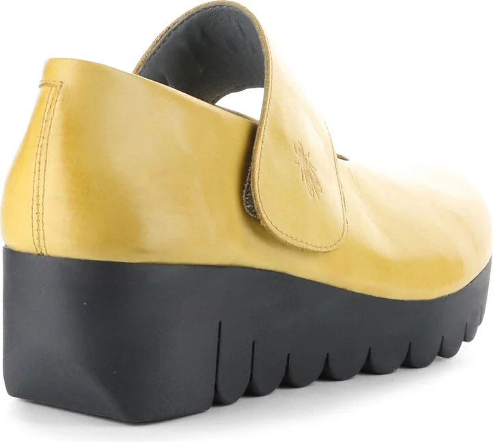 Vari Mary Jane Platform Wedge Pump - Image 11