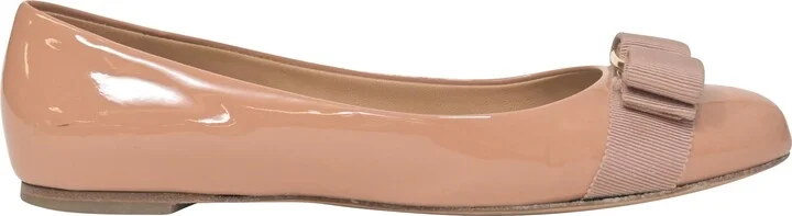 Varina Bow Ballet in Nude Patent Leather