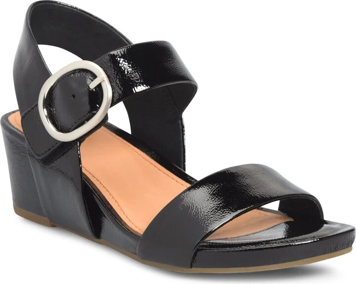 Vaya Wedge Sandal