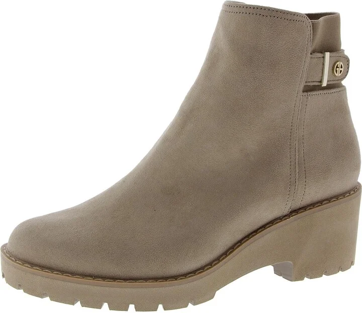 Vedaa Womens Zip Up Lug Sole Ankle Boots