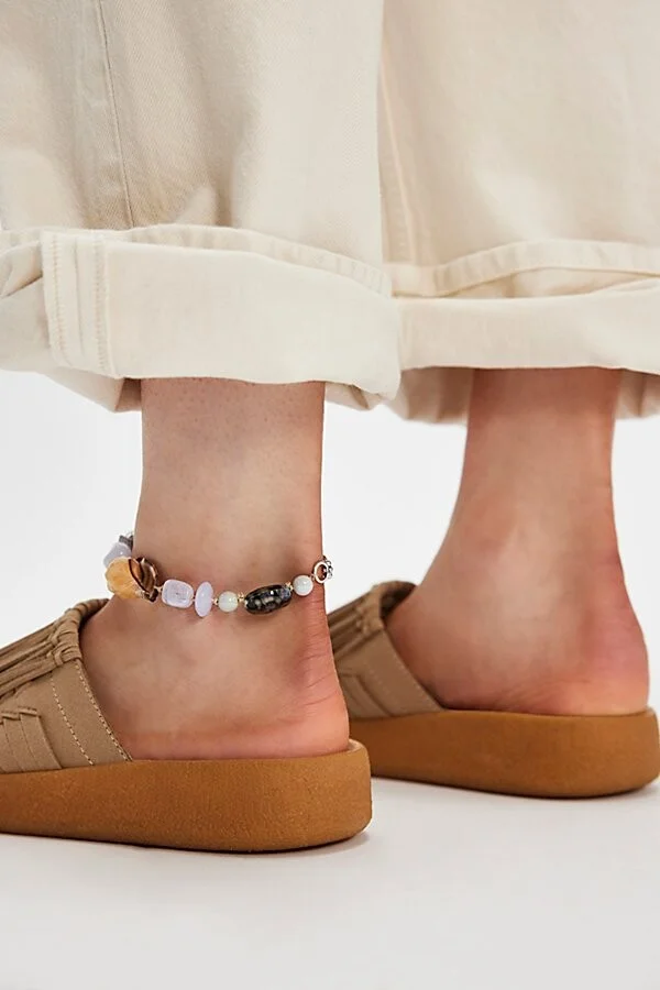 Vegan Thunderbird Sandals - Image 4