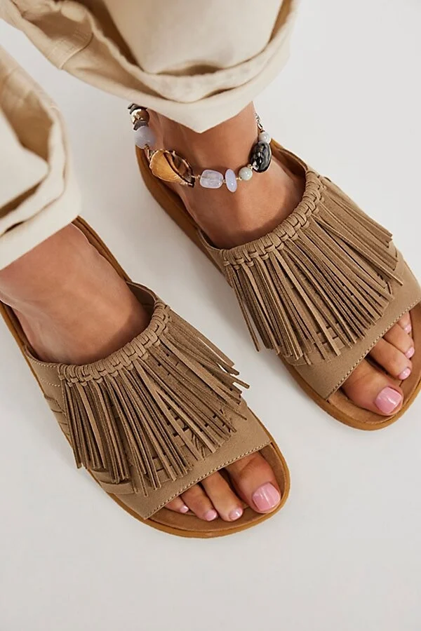 Taupe/tan