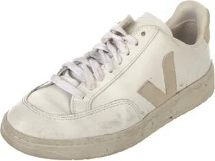 Veja - Image 2