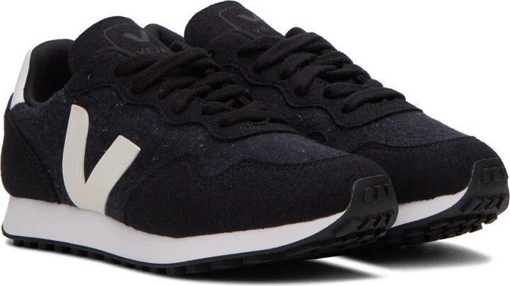 VEJA Black Branco Sneakers - Image 4