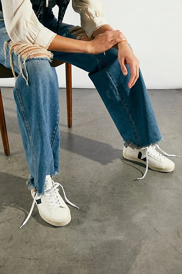 Veja Campo Sneakers - Image 2