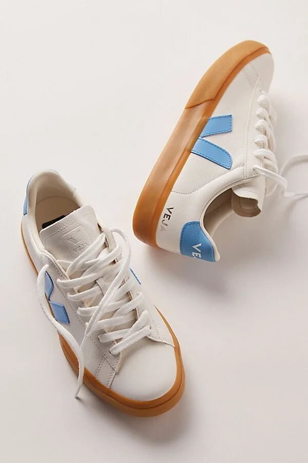 Extra White/aqua