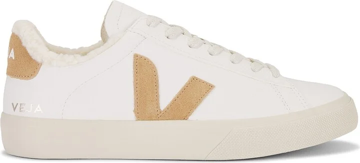 Veja Campo Winter in White