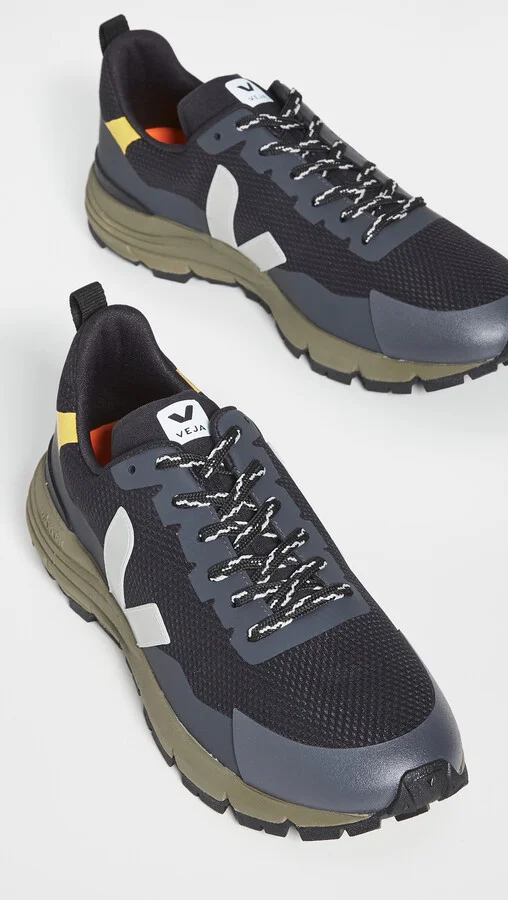 Veja Dekkan Sneaker - Image 4