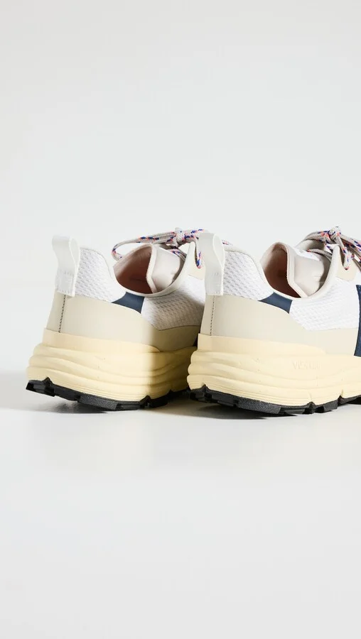 Veja Dekkan Sneakers - Image 2