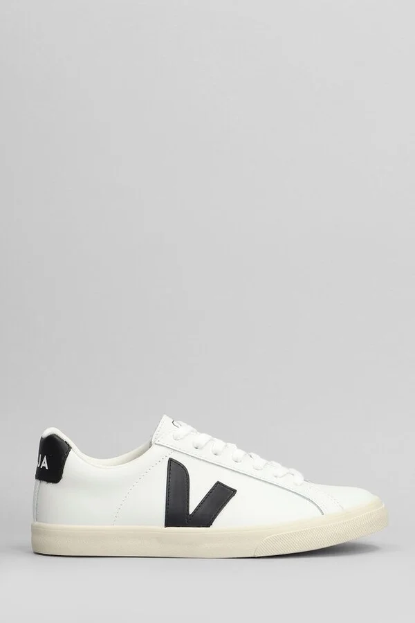 Veja Esplar V-10 Lace-Up Sneakers