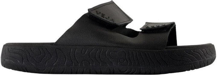 Veja Etna Sandals