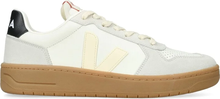 Veja Leather V-82 Sneakers