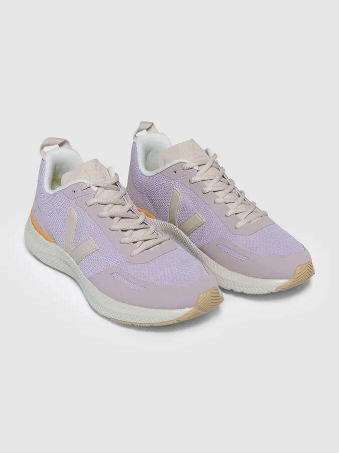 Veja Lightweight Trainers - Image 2