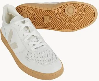 Veja Man Sneakers - Image 2