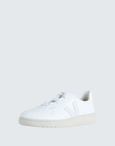 Veja Man Sneakers - Image 2