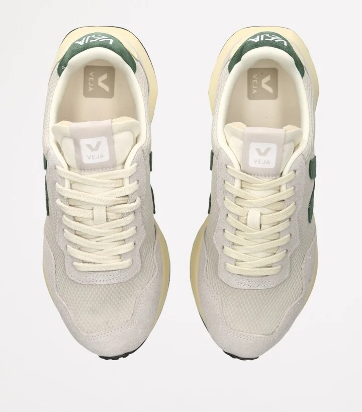 Veja Paulistana Sneakers - Image 4