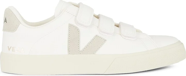 Veja Recife Logo in White