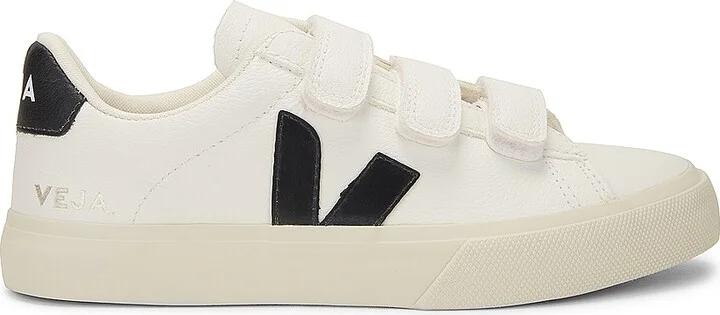 Veja Recife Logo in White