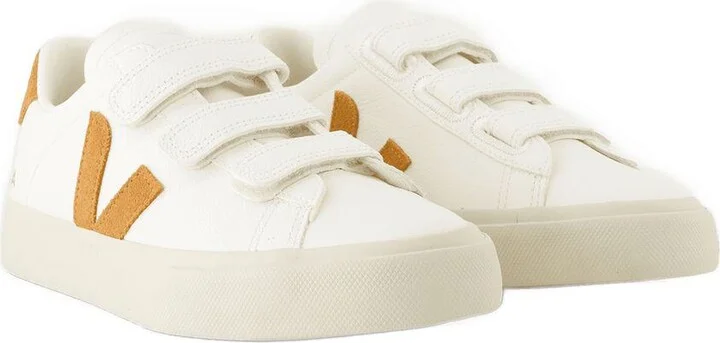 Veja Recife Logo Sneakers - Image 2