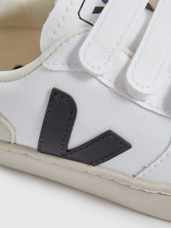 Veja Small Suede Velcro Trainers - Image 2