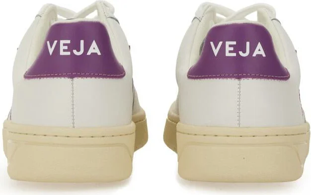 Veja Sneaker "V-12" - Image 3